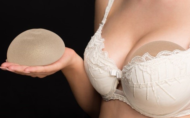 prothèse mammaire Tunisie 2